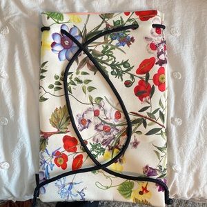 Triangl Swimwear Drawstring Neoprene Backpack Floral